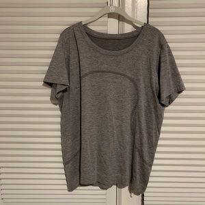Grey Relaxed fit Lululemon Swiftly